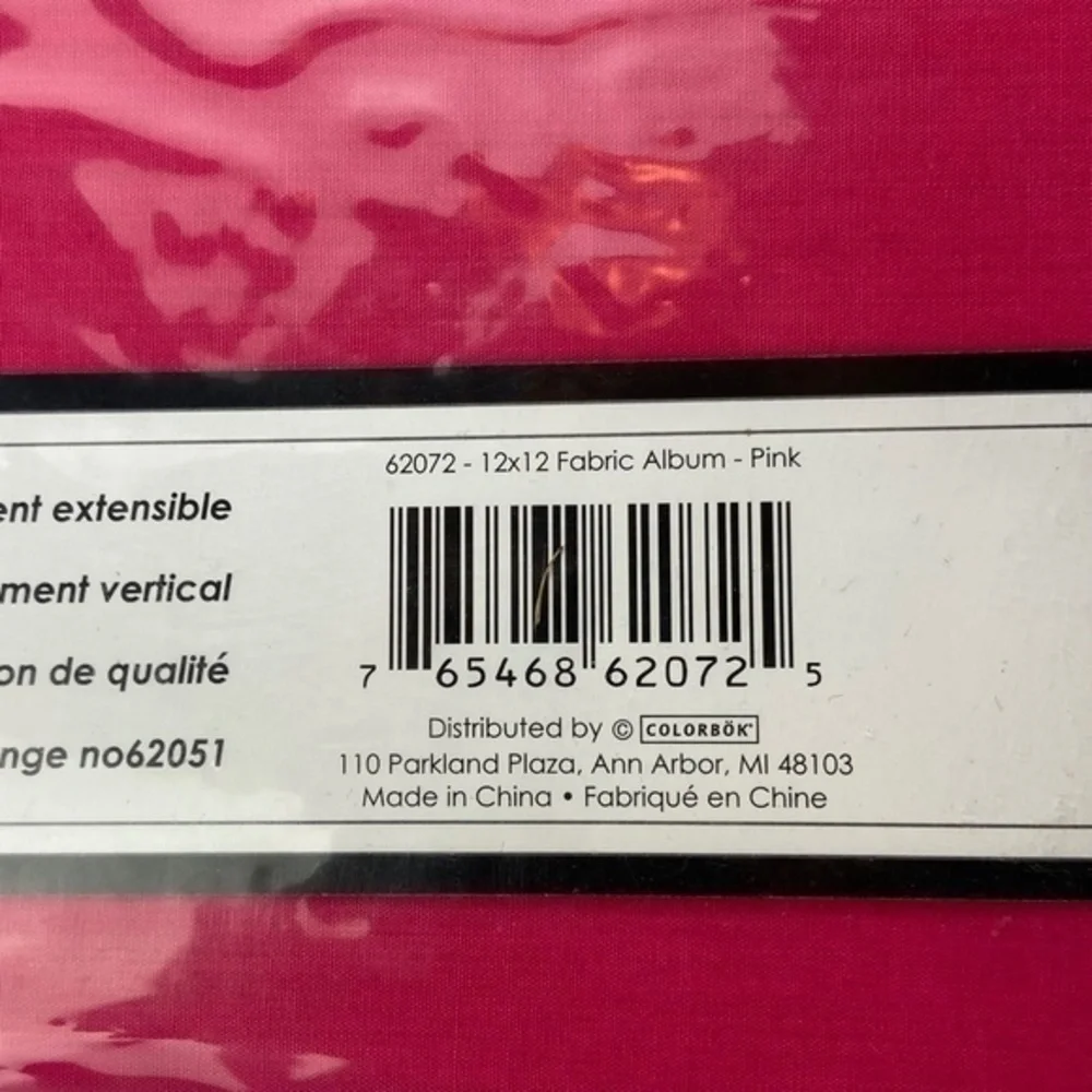Colorbok Scrapbook 12in x 12in Dark Pink Fabric‎ 10 Top Loading Page Protectors